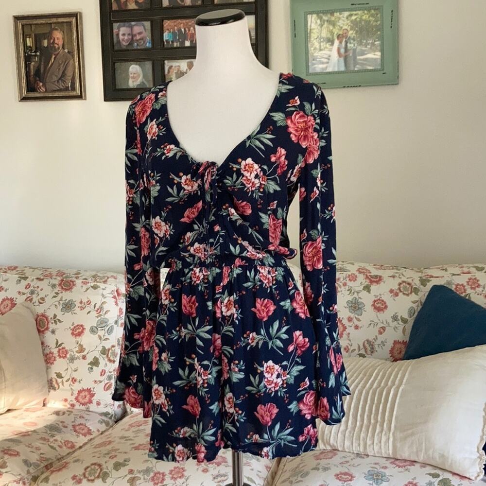 American Eagle Floral Romper, Size XS